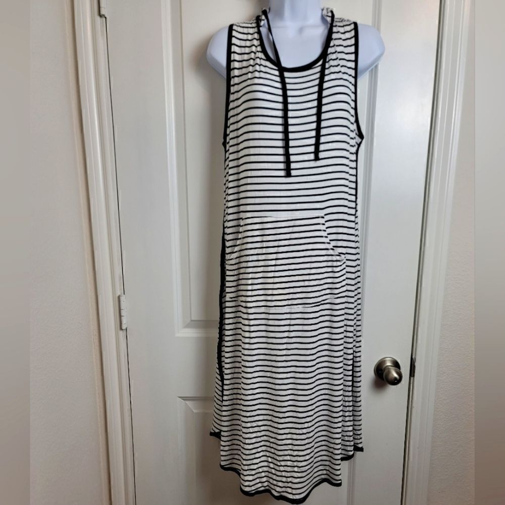NWT- LANE BRYANT Sleeveless Hooded Dress